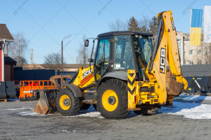 JCB 3CX 2011 y. 74.2 kW 3495,2 m/h.№5132