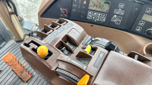 John Deere 8320 2004 y. 320 h.p. 13126 m/h. № 3766 