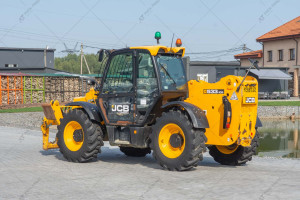 Телескопический погрузчик JCB 533-105 2018 г. 55 кВт. 3832 м/ч. №4781