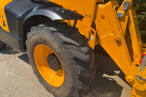 Телескопический погрузчик JCB 531-70 2019 г. 55 кВт * 3080 м/ч.