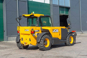 JCB 525-60T4 2015 y. 56 kW. 4838,9 m/h., №4257