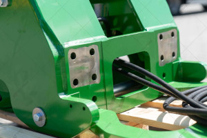 Front hitch SAUTER for John Deere 8 Series