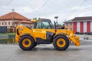 Телескопический погрузчик JCB 550-80 2017 г. 93 кВт 4992 м/ч. №5306
