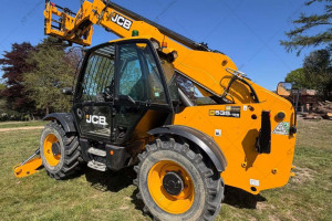 Телескопический погрузчик JCB 535-125 2023 г. 55 кВт 500 м/ч.