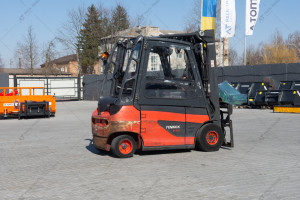 Вилочный погрузчик Linde E30-01 2017 г. 25457 м/ч., № 5206