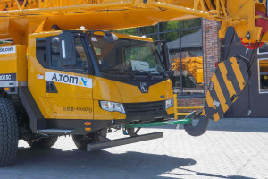 Автокран XCMG QY100K5C