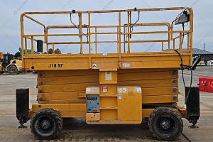 Самохідний ножичний підіймач Haulotte H18SX 2015 р.  Самохідний ножичний підіймач Haulotte H18SX 2015 р.