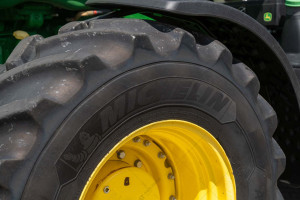 Трактор JOHN DEERE 8320R 2020 р. 320 к.c. 4910 м/год. №5332