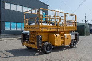 Самоходный ножничный подъемник Haulotte HA15SX 2014 г. 1864 м/ч. №5325