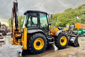 Экскаватор погрузчик JCB 4CX 2019 г. 5086 м/ч.