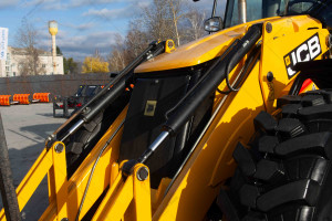 Экскаватор погрузчик JCB 4CX 2019 г. 5088 м/ч. № 5676