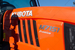 Трактор KUBOTA M7151 2017 г. 125,4 кВт 2074 м/ч. № 5458
