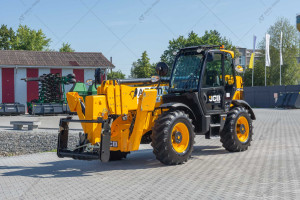 Телескопический погрузчик JCB 540-170 2021 г. 55 кВт. 865 м/ч.,  №4376 B