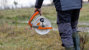Insulated handle for electric fence (yellow)