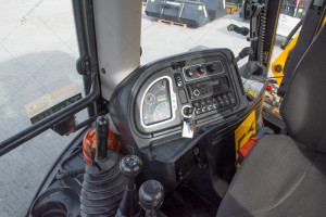 Экскаватор погрузчик JCB 3CX 2019 г., 68 кВт, 3923,3 м/ч.№5131