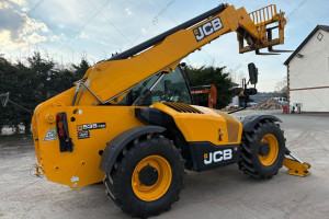 JCB 535-125 2021 y. 55 kW 3645 m/h.