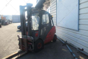 Вилочный погрузчик Linde H35T 2010 г. 11500 м/ч.