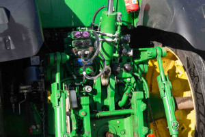 Трактор John Deere 7R310 2020 г. 5634 м/год. № 5606