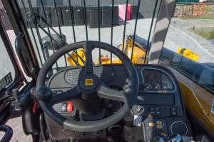 Телескопический погрузчик JCB 540-140 Hi-Viz 2017 г. 55 кВт. 5900 м/ч., №4776