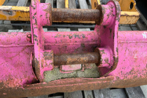 Ковш для экскаватора 122 см (332)