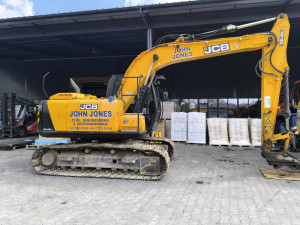 Гусеничный экскаватор JCB JS145 2016 г. 81 кВт 4545 м/ч. № 5495