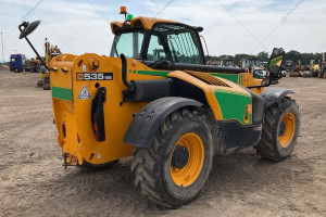 JCB 535-95 2017 y. 2958 m/h.