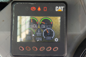Мини фронтальный погрузчик Caterpillar 239D 2018 г. 2539 м/ч.
