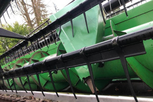 Жатка John Deere 625F HydraFlex 2004 г. 
