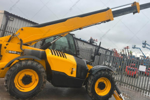Телескопический погрузчик JCB 540-140 2017 г. 3500 м/ч.