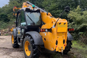 Телескопический погрузчик JCB 533-105 2011 г. 4150 м/ч. 