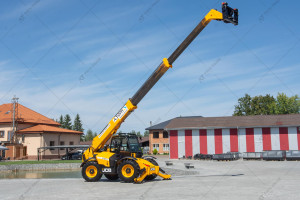 Телескопический погрузчик JCB 535-125 Hi-Viz 2019 г. 55 кВт. 833,4 м/ч., №4243