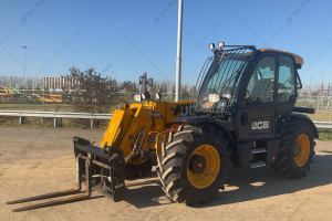 Телескопический погрузчик JCB 532-70 2021 г. 2107 м/ч.