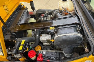 Вилочный погрузчик JCB 930-4  2019 г. 3924 м/ч.