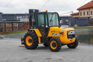 Вилочный погрузчик JCB 930-4  2019 г. 55кВт 3925 м/ч. № 5664