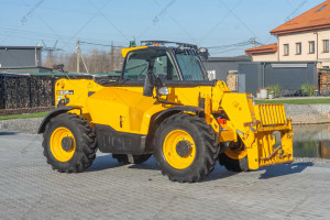 JCB 535-95  2021 y. 81 kW. 3763 m/h.,   №4952