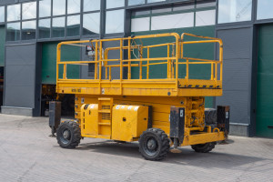 Самоходный ножничный подъемник Haulotte H15SDX 2014 г. 2036 м/ч. №5326