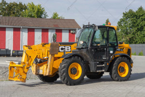 Телескопический погрузчик JCB 540-180 Hi-Viz 2017 г. 55 кВт. 5860 м/ч., №4795