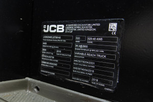 Навантажувач JCB 520-40 2018 р. 1750 м/г., №4220