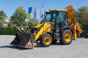 JCB 3CX 2023 y. 81 kW 1085 m/h. №5529