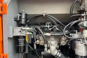 Hitachi ZX 210 LC-3  2008 y. 122 kW. 9949 m/h. № 5150