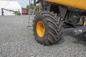 Комбайн CLAAS LEXION 740TT 2013 г. 2542 м/ч. №6811