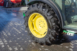 Трактор John Deere 5090 GN 2017 г. 90 л.с. 3505 м/ч №4049 