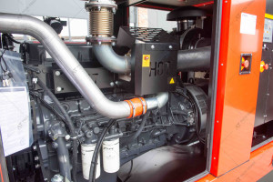 Дизельный генератор HIMOINSA HFW-350 T5 332/288 кВт