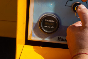 Подъемник Haulotte H18SX  2008 г. 24 кВт. 2389 м/ч., №4800