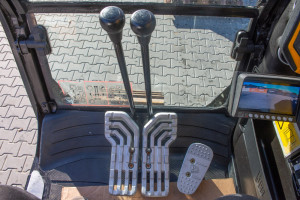Гусеничный экскаватор JCB JS130 LC 2013 г. 81 кВт. 3622 м/ч., №4317 
