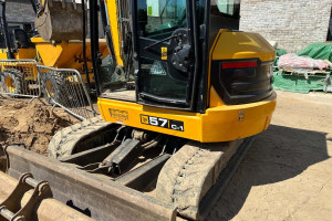 JCB 57C-1 2019 y. 2275 m/h.