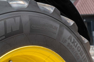Трактор JOHN DEERE 8R370 2020 г., 2871 м/ч. № 5164 