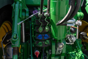 Трактор JOHN DEERE 8R370 2020 г., 2871 м/ч. № 5164 