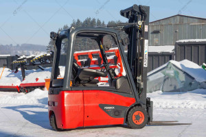 Вилочный погрузчик Linde E16-02 2017 г. 5038 м/ч. № 5521