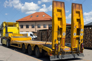 Напівпричіп низькорамний розсувний Faymonville Multimax 2007 р.